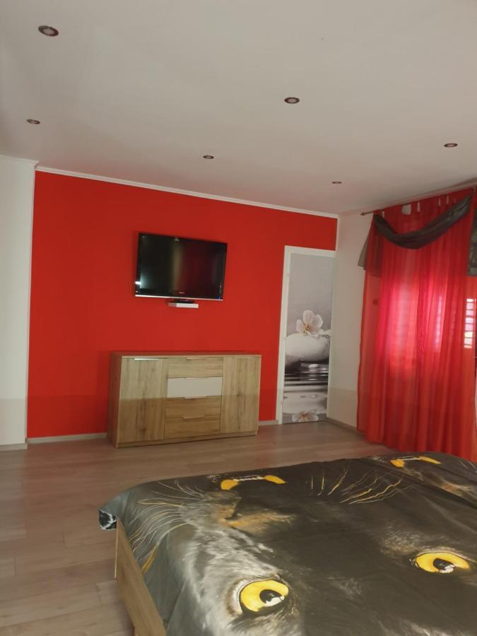 Room Petra In Centertown Senj  Extérieur photo